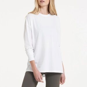 Vuori long sleeve feather tee